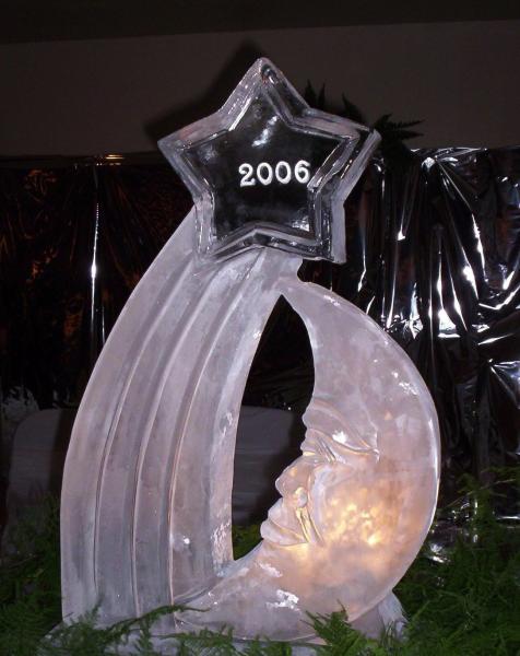 Whether it is a new year celebration, class reunion, or prom.. Paul Salmon, owner of Krystal Kleer Ice Sculptures, LLC, will design the perfect ice sculpture with details to match your special night. 